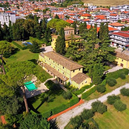 Agriturismo Villa Irelli Castellalto Экстерьер фото
